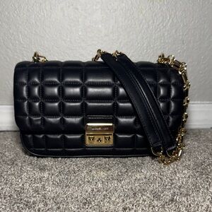 NWT🆕 MICHAEL KORS Tribeca Large Quilted Leather Shoulder Bag